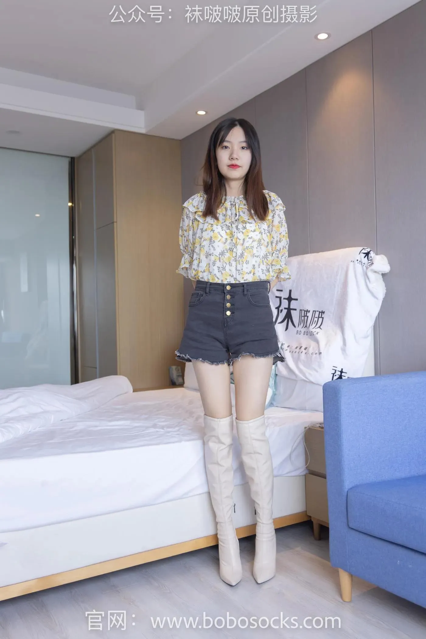 [BoBoSocks袜啵啵]NO.136 小甜豆-高跟长靴、白棉袜、裸足 [200P]插图7